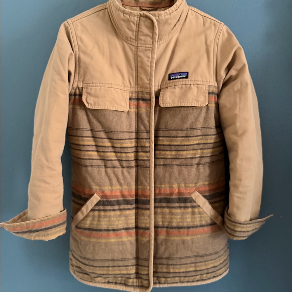 Patagonia Beige and Brown Jacket size XS